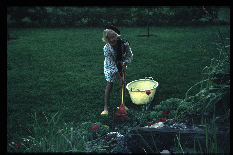 23.Regensburg jul 1970 Marion.JPG